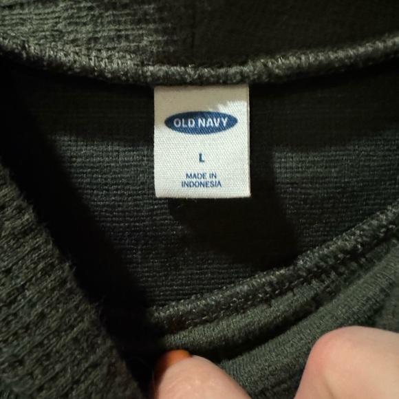 Old navy dark hunter green turtleneck long sleeve shirt - Picture 2 of 2
